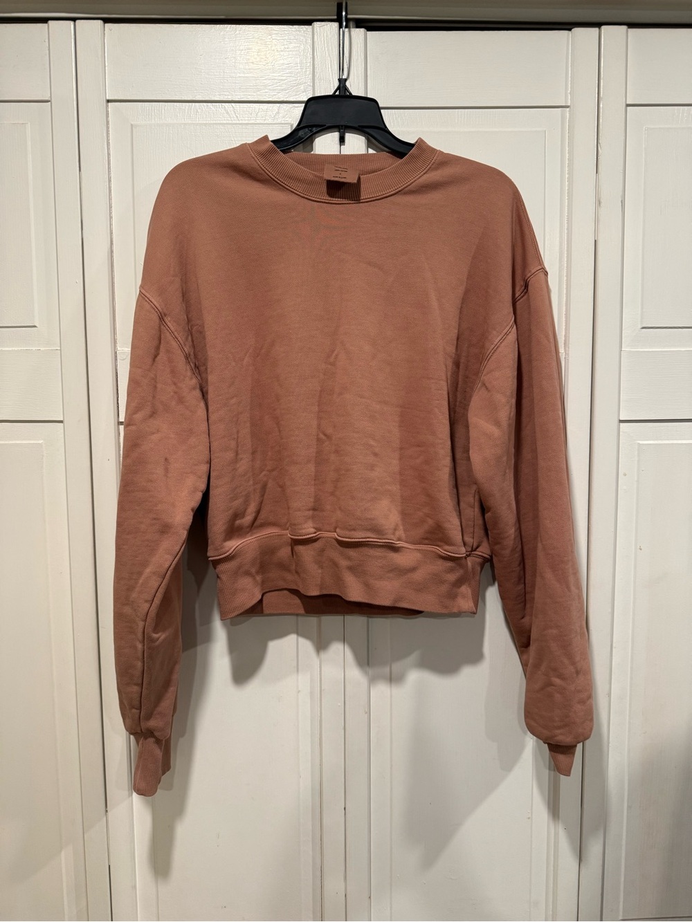 Skims the pullover size small EUC